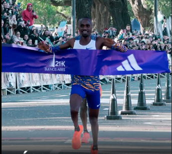 Jacob Kiplimo ganó la Media Maratón de Buenos Aires