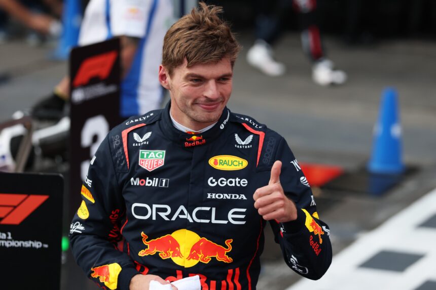 Max Verstappen en Bakú