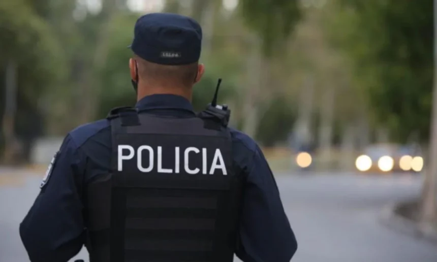 policía