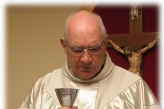 El Vaticano declaro culpable al sacerdote argentino Carlos Miguel Buela por abusos