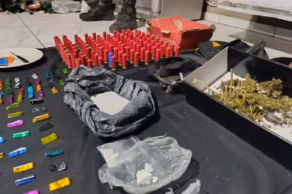 Golpe al narcotrafico en Santa Fe Policia Federal detuvo a siete personas por venta de drogas
