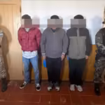 Por el aviso de un remisero Prefectura intercepto a tres ciudadanos chinos que ingresaron ilegalmente al pais