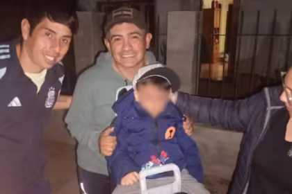 Un nene de 2 anos se trago una moneda se asfixio y tres vecinos lo rescataron antes de que llegara la ambulancia