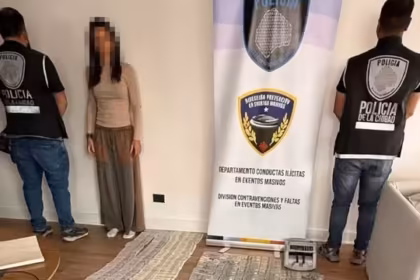 Allanaron la vivienda de una mujer por reventa de entradas para la despedida de Messi