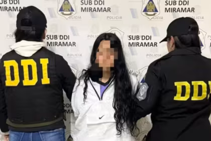 Apunalo a una adolescente en Miramar para robarle la bicicleta y fue detenida una semana despues