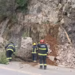 Corte total en la Ruta 40 tras un desmoronamiento en la zona de Villa La Angostura