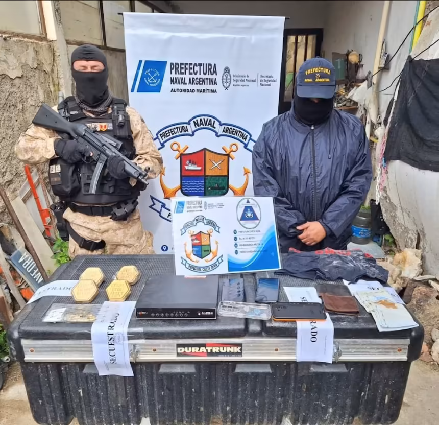 Cuatro lingotes de oro hallados en Caleta Olivia reavivan el caso de un misterioso robo a una minera