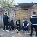 Desbarataron una banda dedicada al narcomenudeo en La Matanza detuvieron a tres hombres