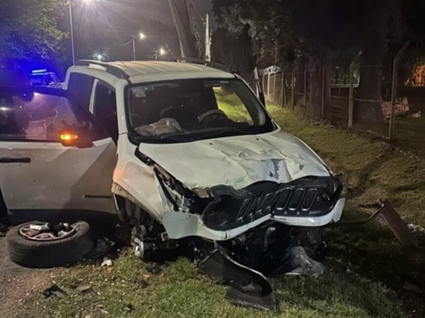Escobar se filmo mientras manejaba a 140 kmh y choco contra un poste