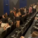 Insolita pelea en un cine de Entre Rios tiraron gas pimienta dentro de la sala y hay detenidos