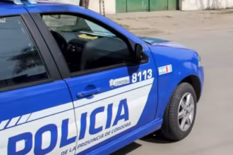Investigan la muerte de un hombre hallado en el rio Suquia de Cordoba