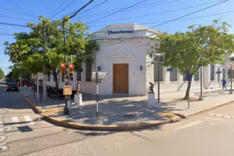 Le hicieron el cuento del tio y le sacaron cuatro prestamos por mas de 7 millones