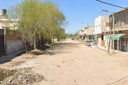 Lomas de Zamora una adolescente denuncio que un vecino abuso de ella y su hermano lo mato a punaladas