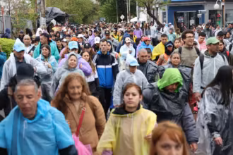 Peregrinacion a Lujan Garcia Cuerva afirmo que el pais acumula abrazos pendientes y apunto contra la descalificacion y la violencia