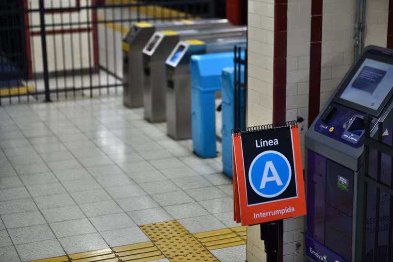 Subte un hombre fue arrollado por una formacion de la Linea A