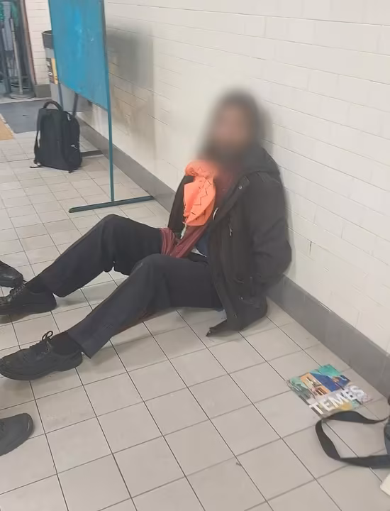 Tenia seis antecedentes por atentados y fue detenido por pegarle un cachetazo a un policia en el subte