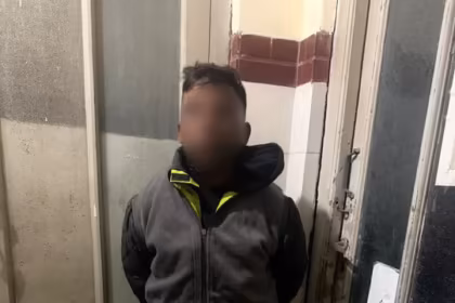 Tiene 13 antecedentes quiso robar un departamento y fue detenido en Monserrat