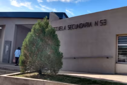Un adolescente fue atacado con un cuchillo en una secundaria de Catamarca