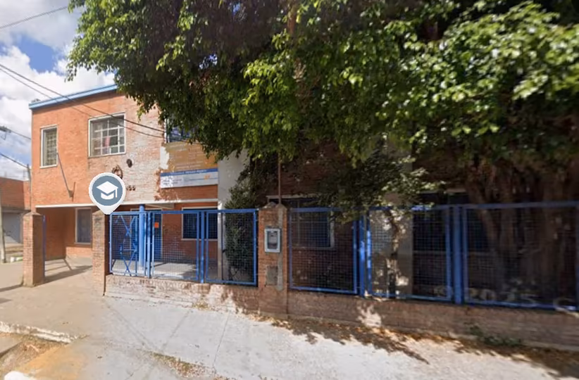 Villa Dorrego un adolescente le disparo a un companero en la escuela